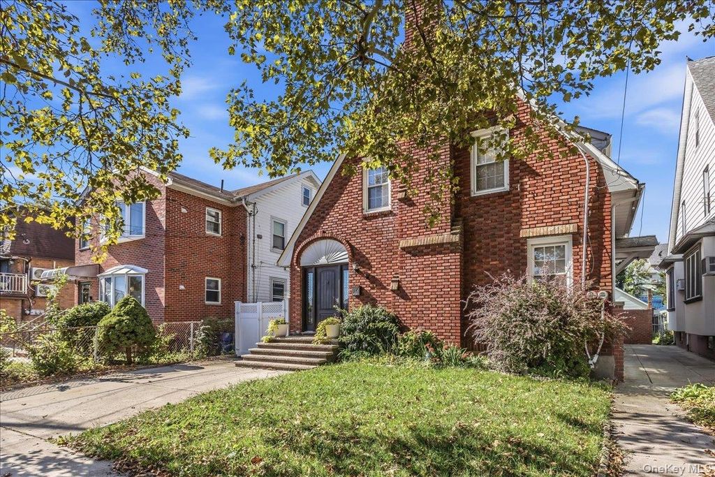 40-24 Clearview Expressway, Bayside, NY 11361 — photo 2