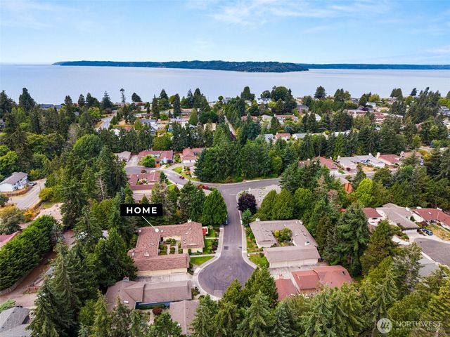 1111 S 249th Place, Des Moines, WA 98198