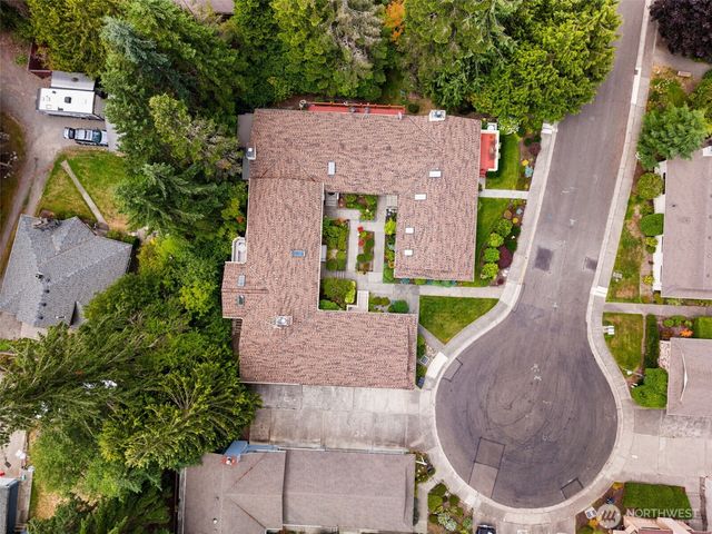 1111 S 249th Place, Des Moines, WA 98198