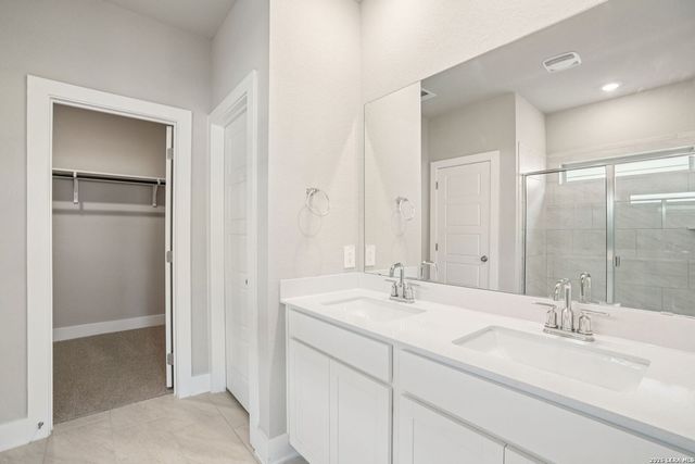 3008 Nash Drive, New Braunfels, TX 78132