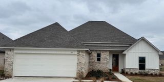 107 Southern Oak Way, Canton, MS 39046