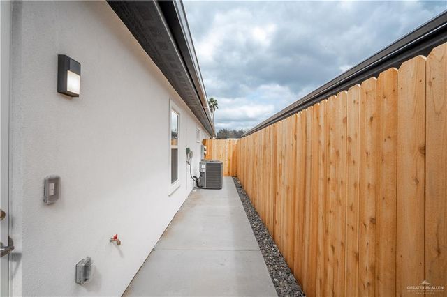 2101 Dragonfly Street 1, Mission, TX 78572