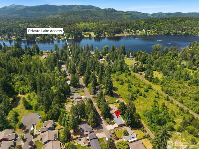 4104 SW 60th AVE, Olympia, WA 98512