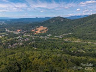 27 Casta Way, Asheville, NC 28803