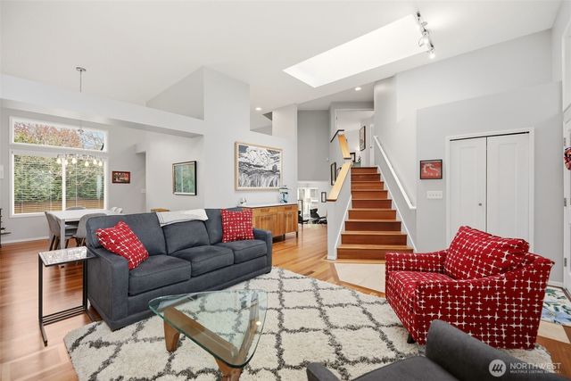 10805 52nd Place W, Mukilteo, WA 98275