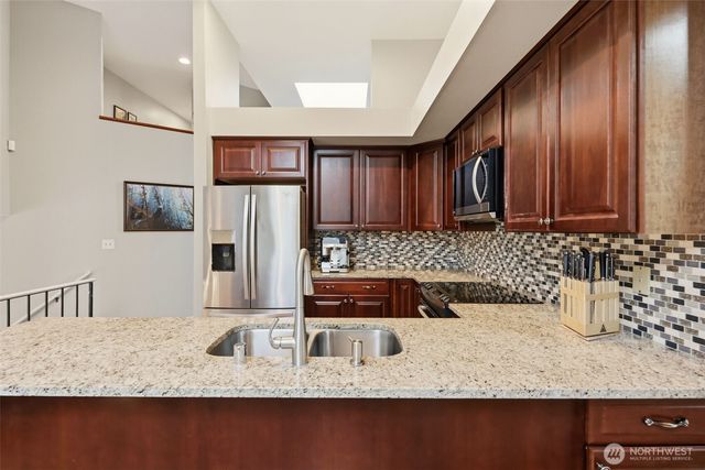 10805 52nd Place W, Mukilteo, WA 98275