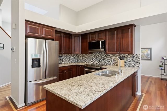 10805 52nd Place W, Mukilteo, WA 98275