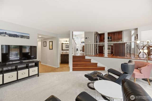 10805 52nd Place W, Mukilteo, WA 98275