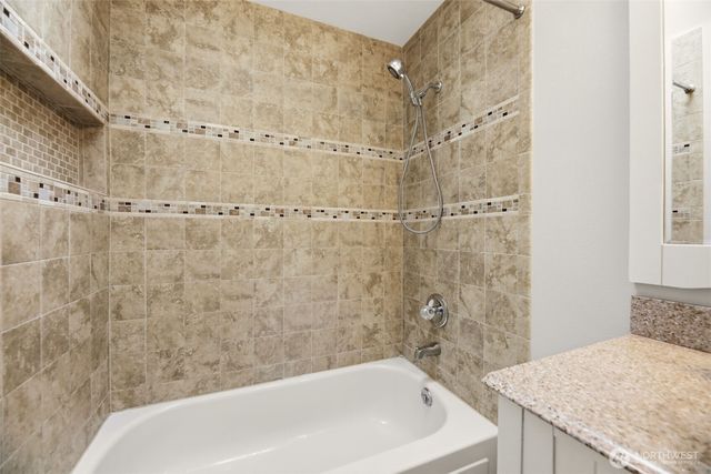 10805 52nd Place W, Mukilteo, WA 98275