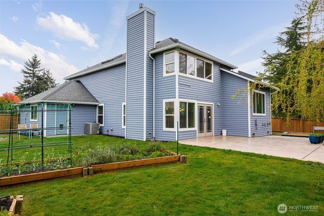 10805 52nd Place W, Mukilteo, WA 98275