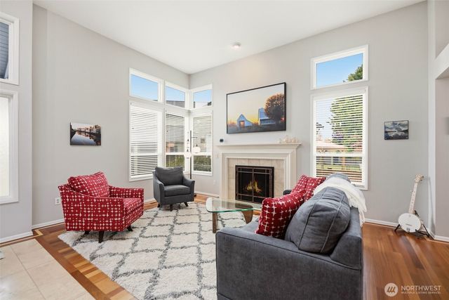 10805 52nd Place W, Mukilteo, WA 98275