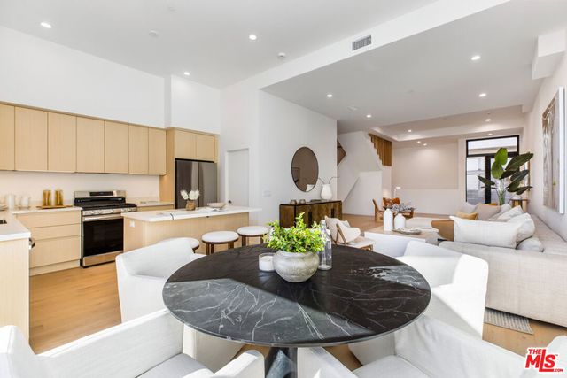 3808 College Avenue 3, Culver City, CA 90232