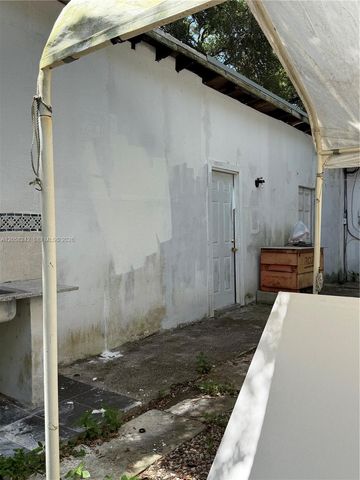 107 Edmund Road, West Park, FL 33023