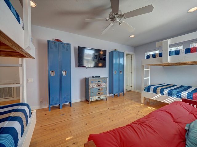 318 S Station St 3, Port Aransas, TX 78373