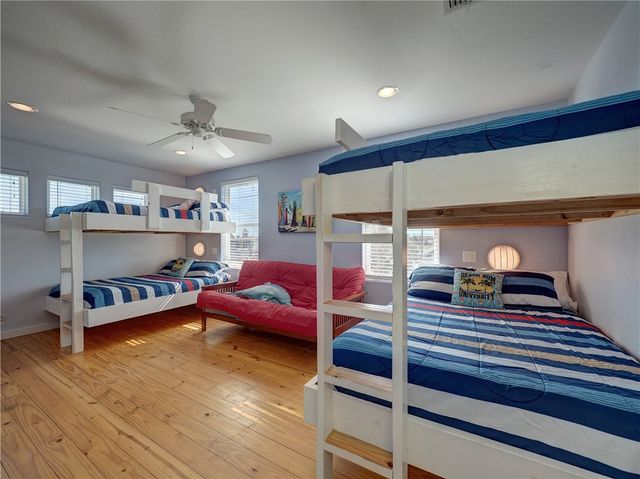 318 S Station St 3, Port Aransas, TX 78373
