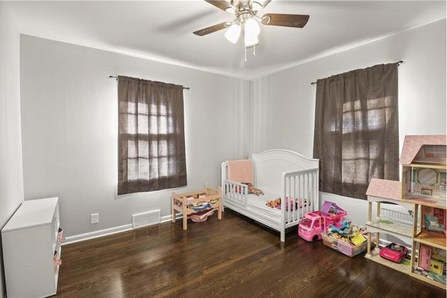 404 SW 21st Street, Blue Springs, MO 64015