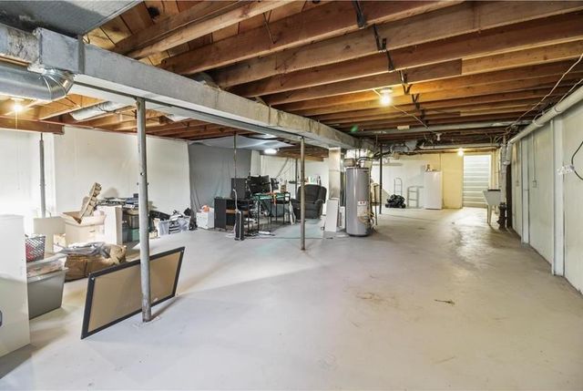 404 SW 21st Street, Blue Springs, MO 64015