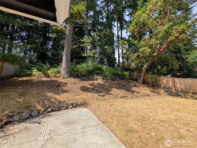 23004 52nd Avenue W, Mountlake Terrace, WA 98043