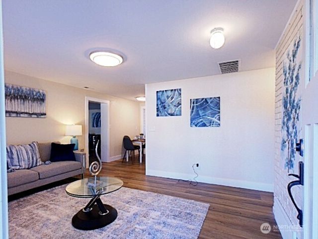 23004 52nd Avenue W, Mountlake Terrace, WA 98043