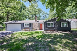 7204 Raytown Road, Raytown, MO 64133