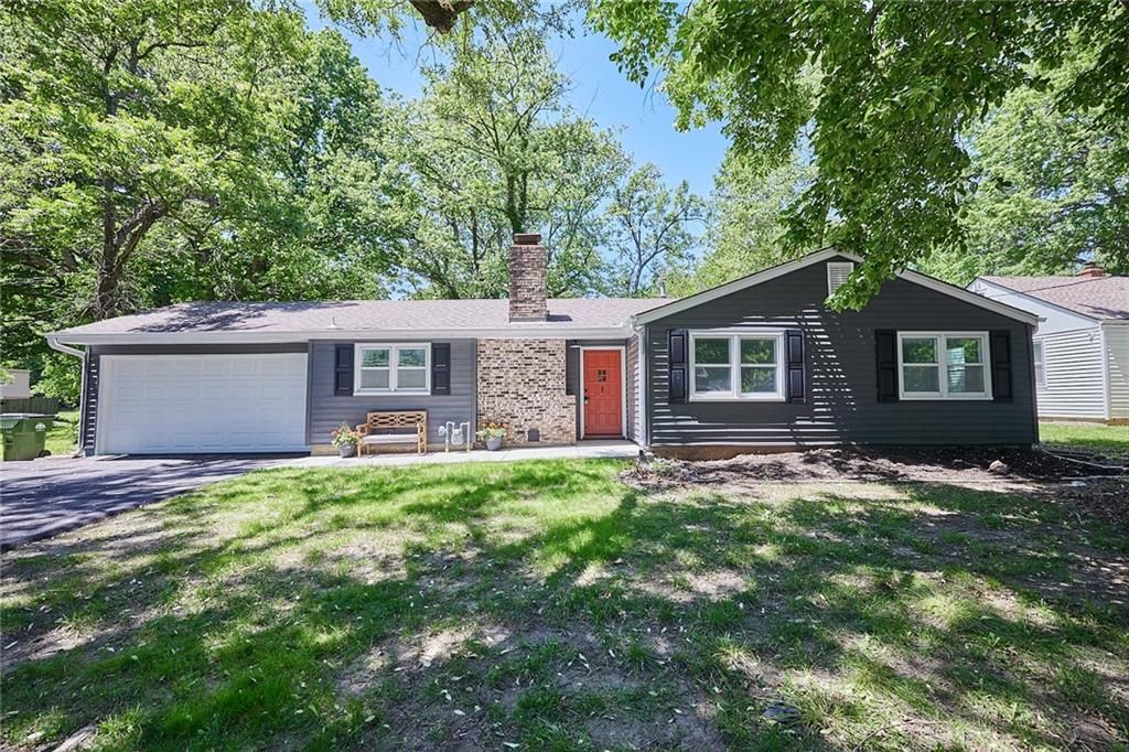 7204 Raytown Road, Raytown, MO 64133
