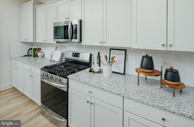 5434 NEWPORT CIR, White Plains, MD 20695