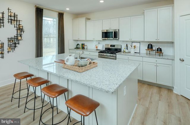 5434 NEWPORT CIR, White Plains, MD 20695