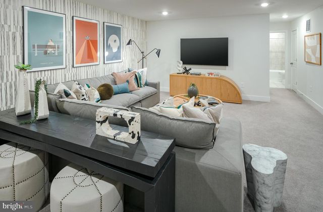 5434 NEWPORT CIR, White Plains, MD 20695