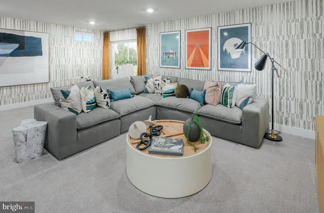 5434 NEWPORT CIR, White Plains, MD 20695