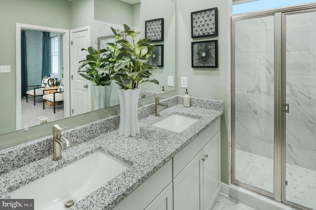 5434 NEWPORT CIR, White Plains, MD 20695