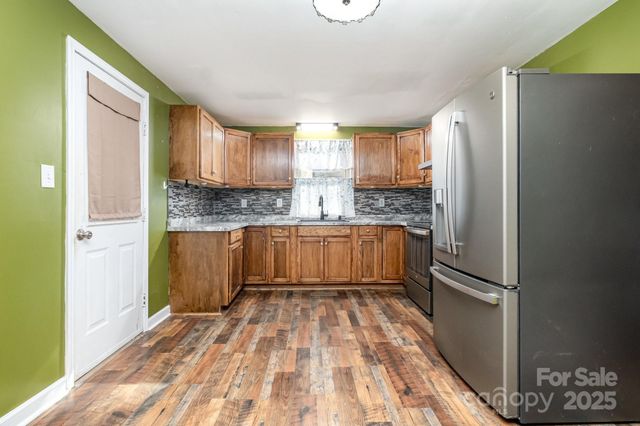 805 Mount Olive Church Road, Newton, NC 28658