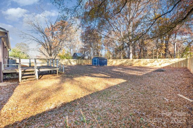 805 Mount Olive Church Road, Newton, NC 28658
