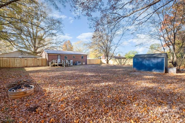 805 Mount Olive Church Road, Newton, NC 28658