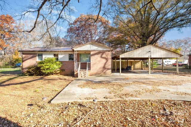 805 Mount Olive Church Road, Newton, NC 28658