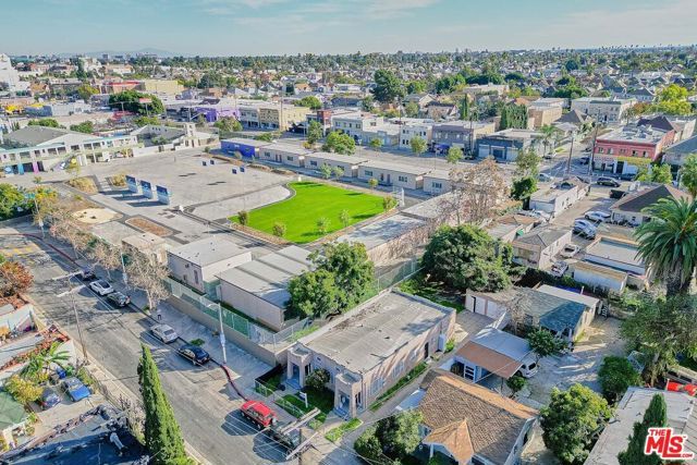 3030 W 12th Place, Los Angeles, CA 90006