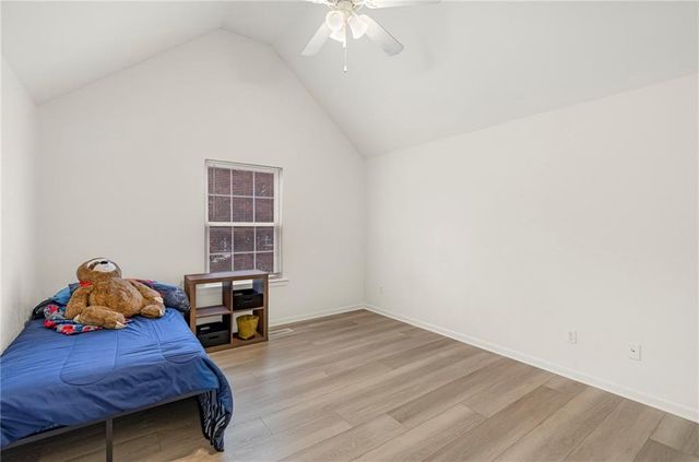 4007 Bennington Drive, St Joseph, MO 64506