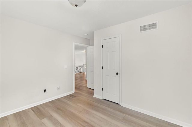 4007 Bennington Drive, St Joseph, MO 64506