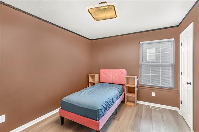 4007 Bennington Drive, St Joseph, MO 64506