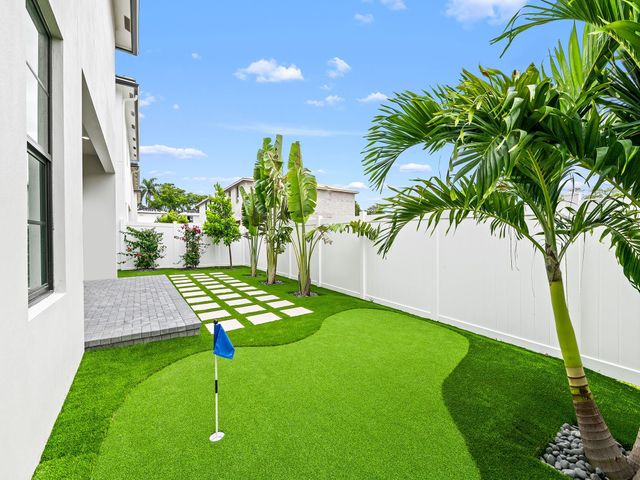 1421 SW 23rd Court, Fort Lauderdale, FL 33315