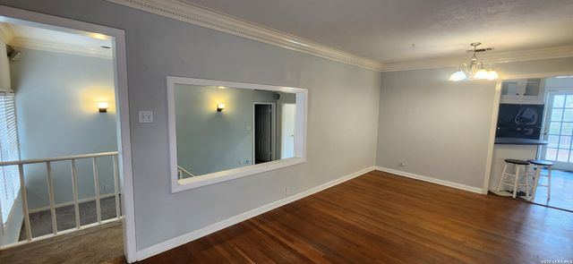 417 vandiver, Terrell Hills, TX 78209