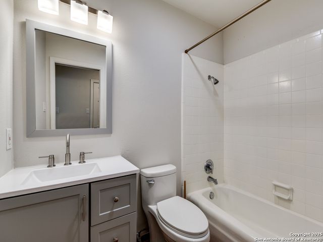 14811 Willow Moss St, San Antonio, TX 78232
