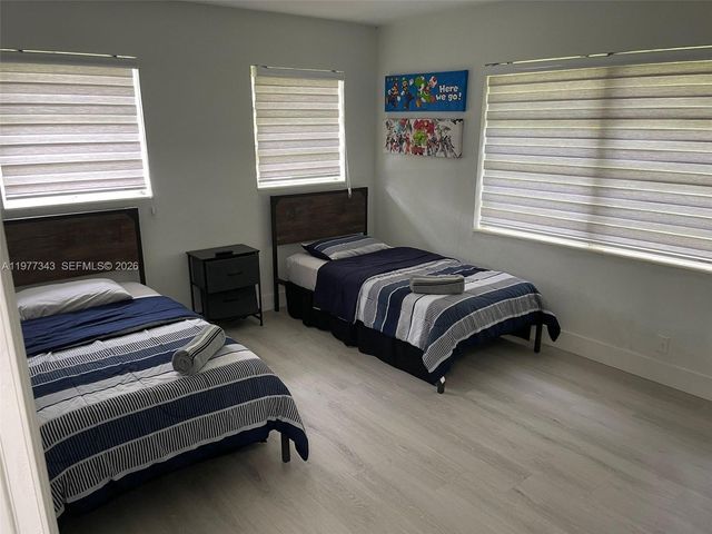 230 NE 2nd Pl, Dania Beach, FL 33004