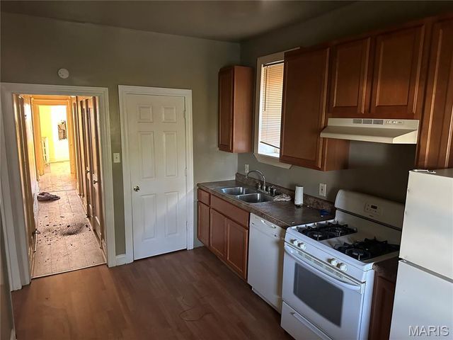 3624 N Taylor Avenue, St Louis, MO 63115