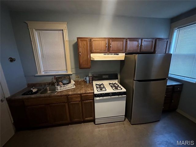 3624 N Taylor Avenue, St Louis, MO 63115