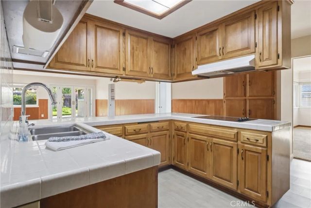 1736 Sumner, Claremont, CA 91711