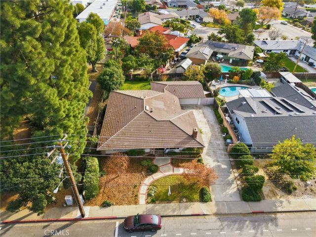 1736 Sumner, Claremont, CA 91711