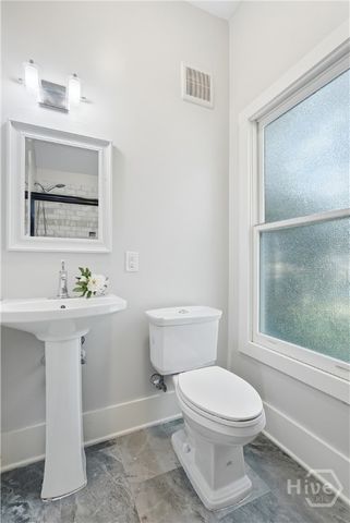 414 Atkinson Avenue, Savannah, GA 31404