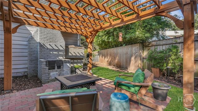 414 Atkinson Avenue, Savannah, GA 31404