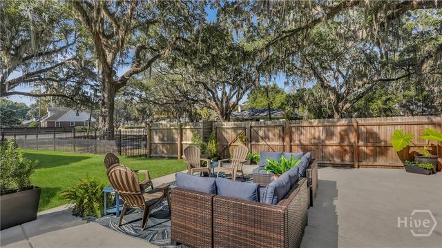 414 Atkinson Avenue, Savannah, GA 31404