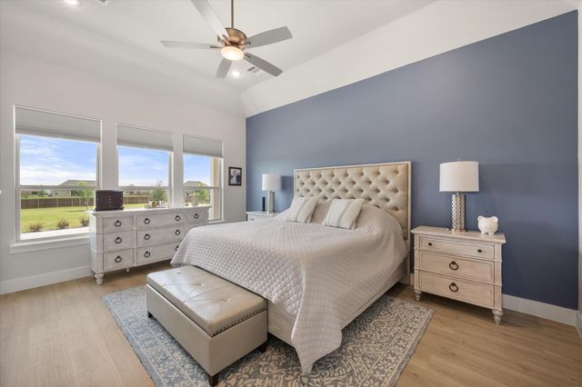 4550 Night Hawk Trail, Waxahachie, TX 75165